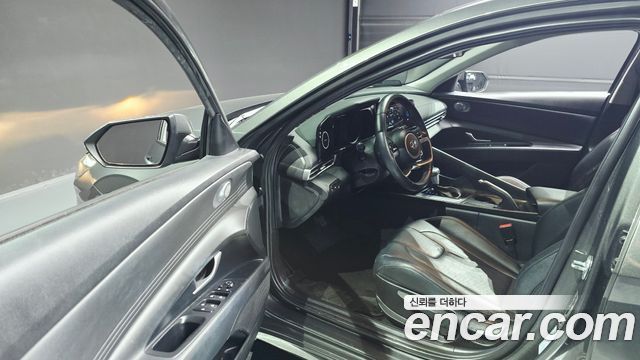 Hyundai AVANTE 2023 — photo 13