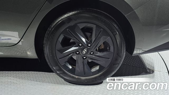 Hyundai AVANTE 2023 — photo 7