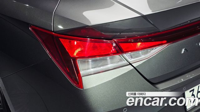 Hyundai AVANTE 2023 — photo 9