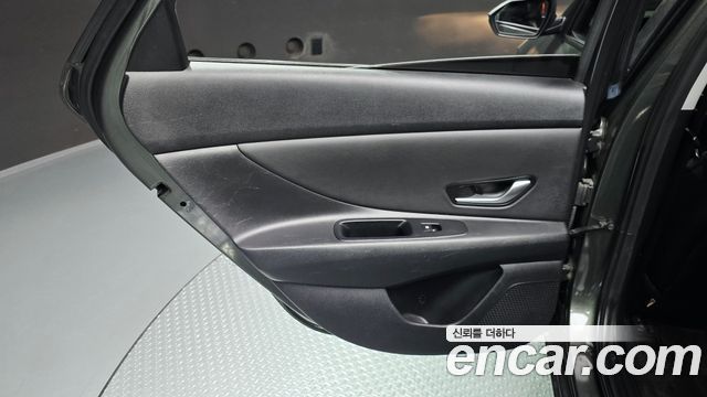 Hyundai AVANTE 2023 — photo 15