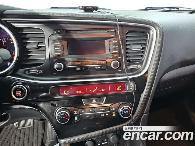 Kia K5 2015 — photo 16