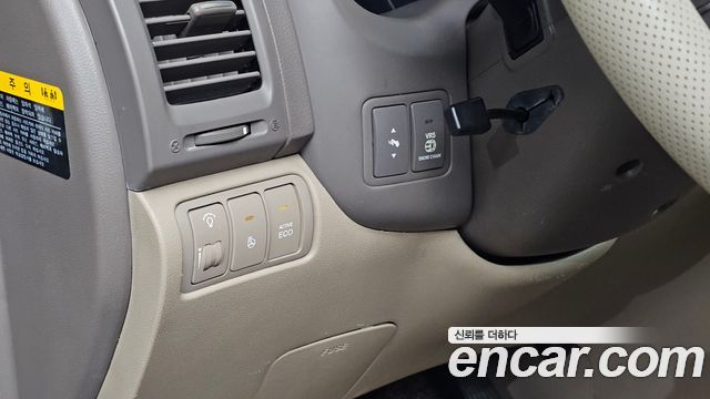 Kia Canival 2013 — photo 13