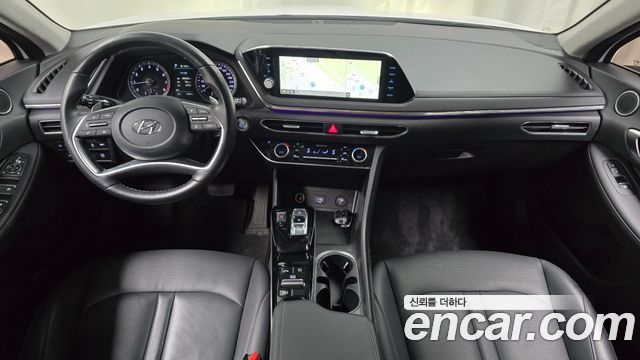 Hyundai Sonata 2022 — photo 10