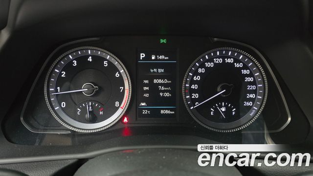 Hyundai Sonata 2022 — photo 11