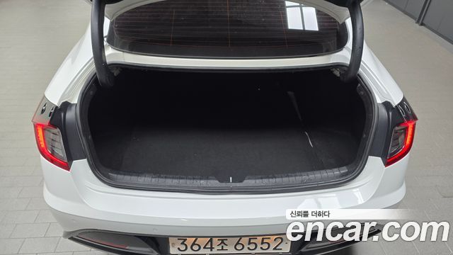 Hyundai Sonata 2022 — photo 26