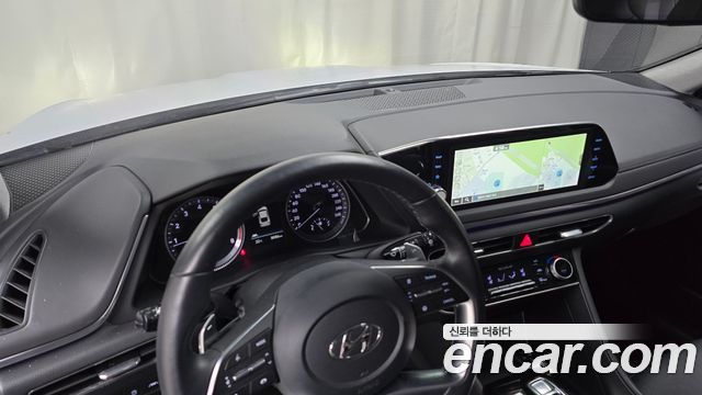 Hyundai Sonata 2022 — photo 30