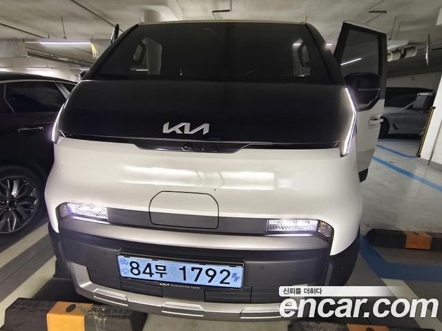 Kia PV5 2026 — photo 1