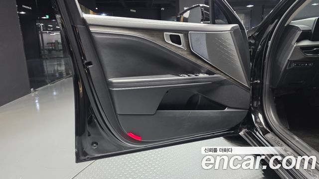 Kia K8 2022 — photo 14