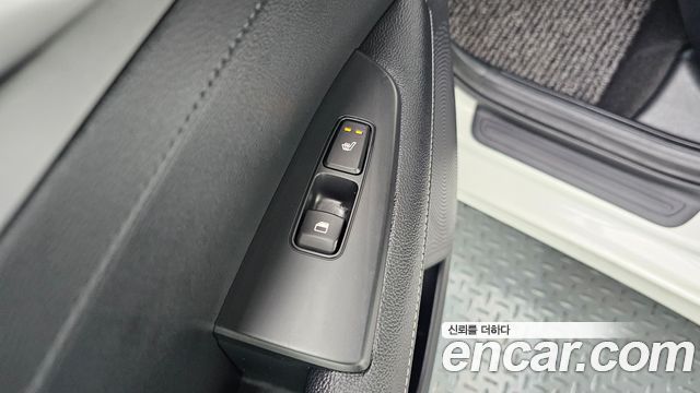 Kia K3 2019 — photo 20