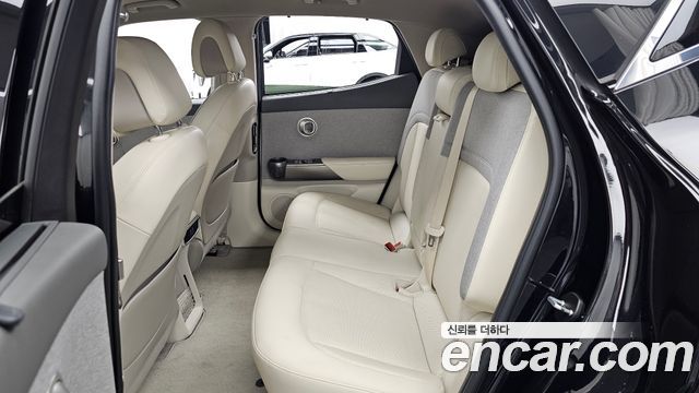 Genesis GV60 2022 — photo 19