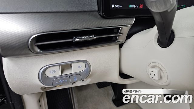 Genesis GV60 2022 — photo 27