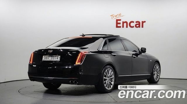 Cadillac CT6 2017 — photo 2