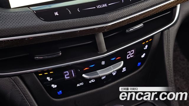 Cadillac CT6 2017 — photo 15