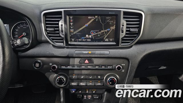 Kia Sportage 2018 — photo 16