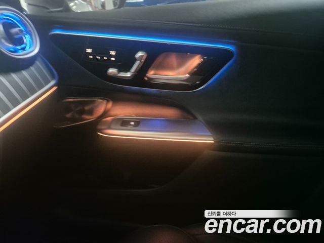 Mercedes-Benz GLC-Class 2026 — photo 11