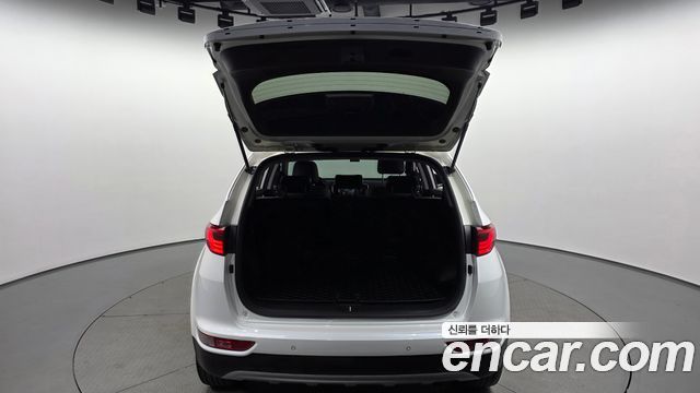 Kia Sportage 2018 — photo 26