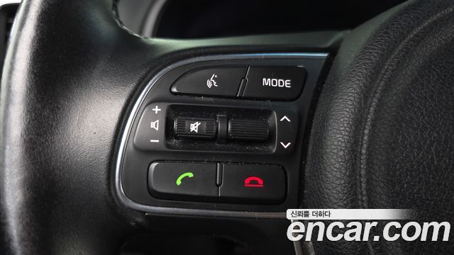 Kia Sportage 2018 — photo 28