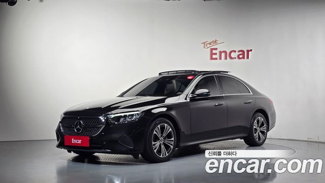 Mercedes-Benz E-Class 2024 — photo 1