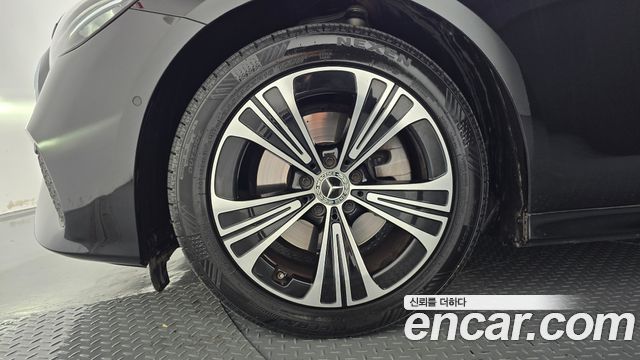 Mercedes-Benz E-Class 2024 — photo 5