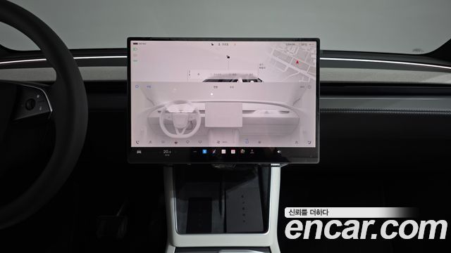 Tesla Model Y 2026 — photo 20