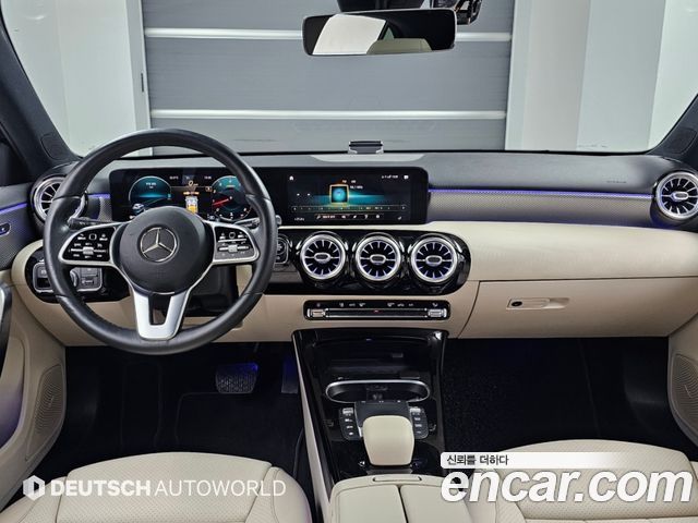 Mercedes-Benz A-Class 2021 — photo 7