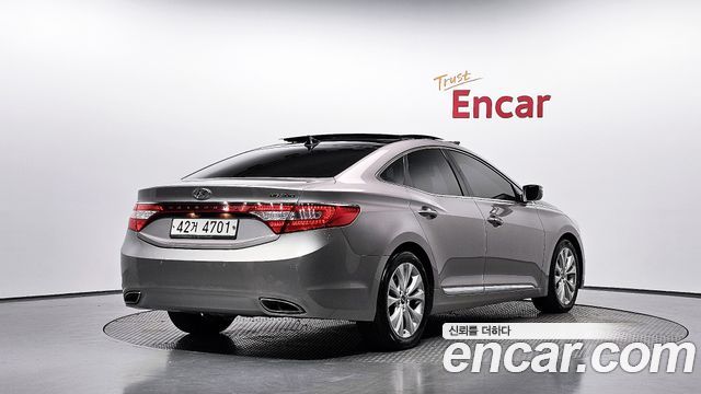 Hyundai Grandeur 2012 — photo 2