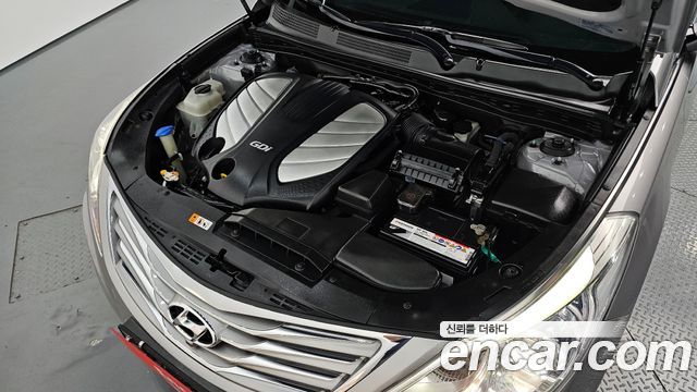 Hyundai Grandeur 2012 — photo 6