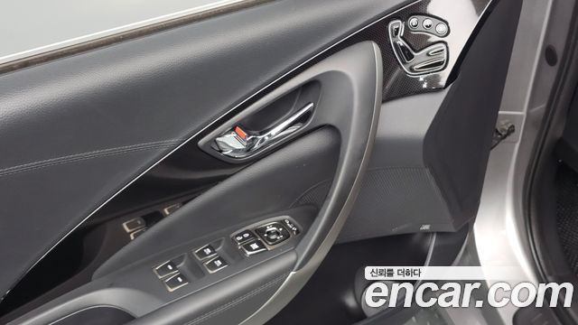 Hyundai Grandeur 2012 — photo 24