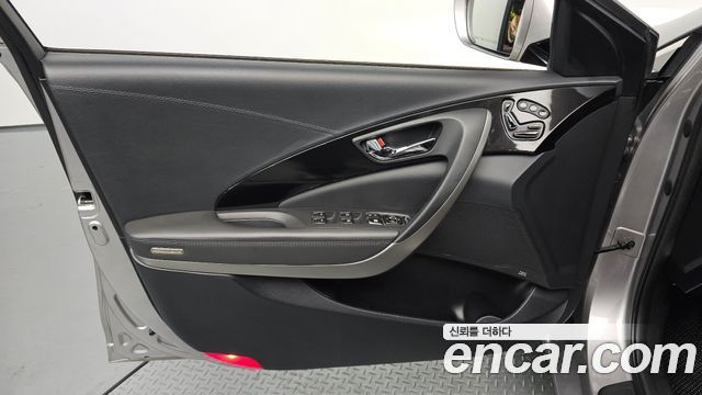Hyundai Grandeur 2012 — photo 14