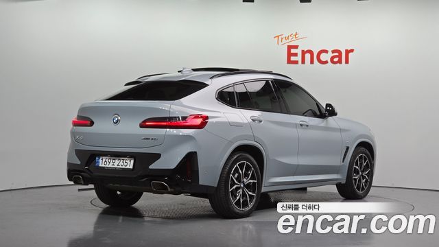 BMW X4 2022 — photo 2