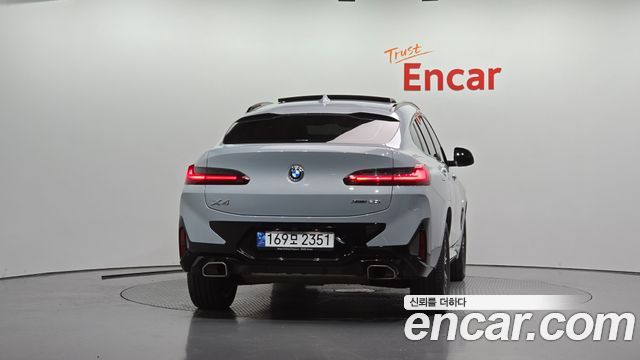 BMW X4 2022 — photo 4