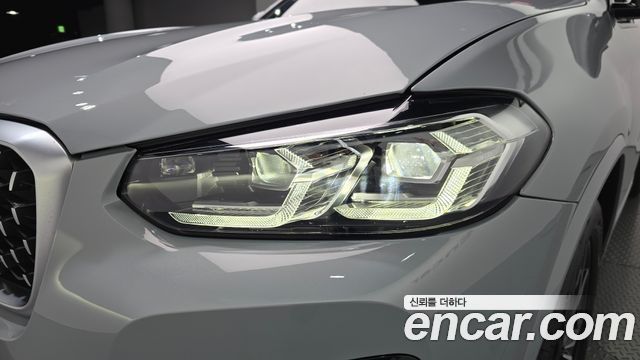 BMW X4 2022 — photo 8