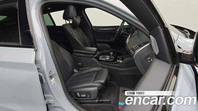 BMW X4 2022 — photo 16