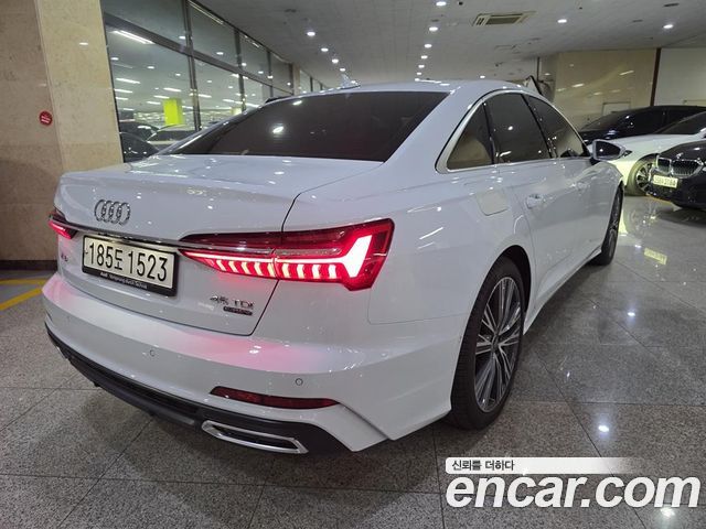 Audi A6 2022 — photo 3