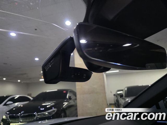 Audi A6 2022 — photo 12