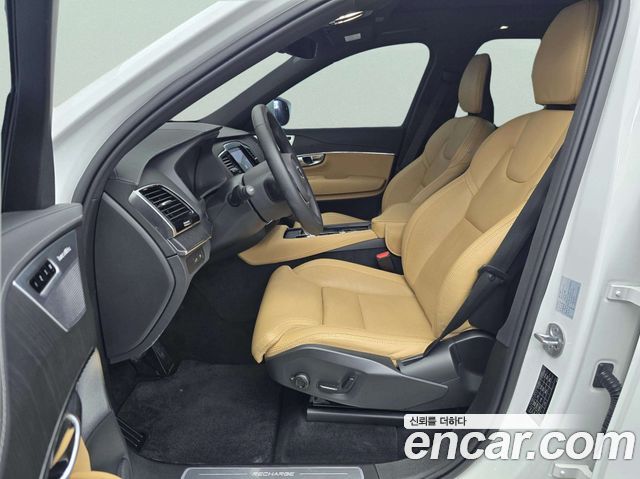 Volvo XC90 2024 — photo 7