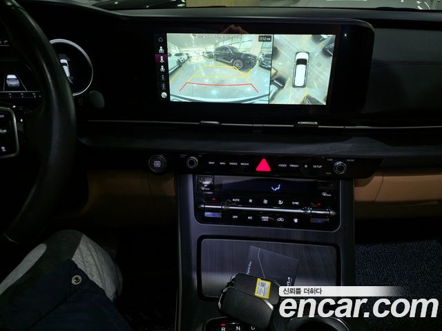 Kia Canival 2023 — photo 13