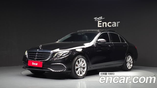 Mercedes-Benz E-Class 2017 — photo 1