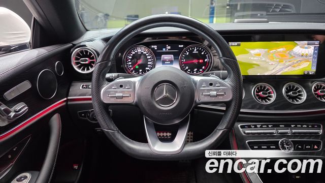 Mercedes-Benz E-Class 2019 — photo 18