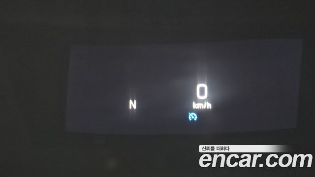 Mercedes-Benz E-Class 2019 — photo 23