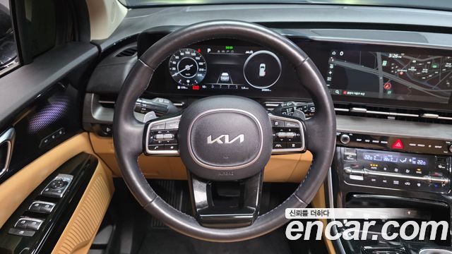 Kia Canival 2023 — photo 20