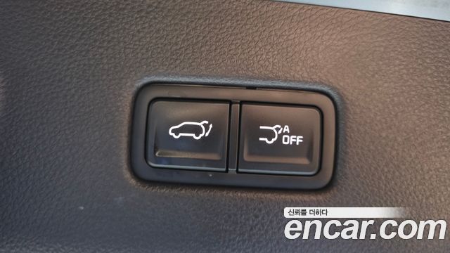Kia Canival 2023 — photo 22