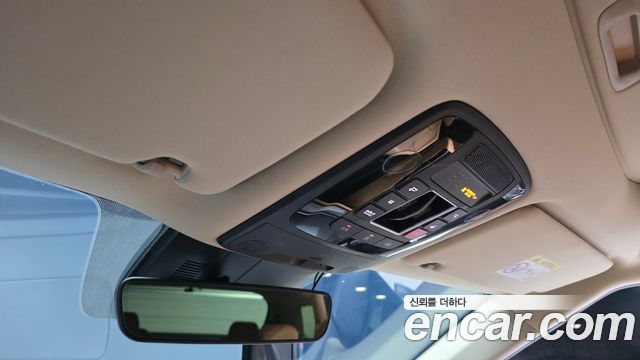 Kia Canival 2023 — photo 27