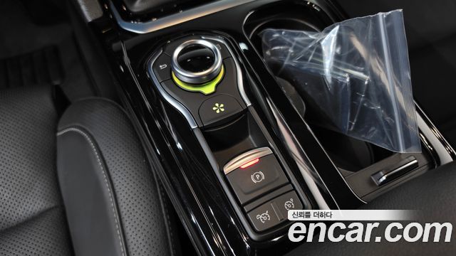Renault Korea SM6 2016 — photo 12