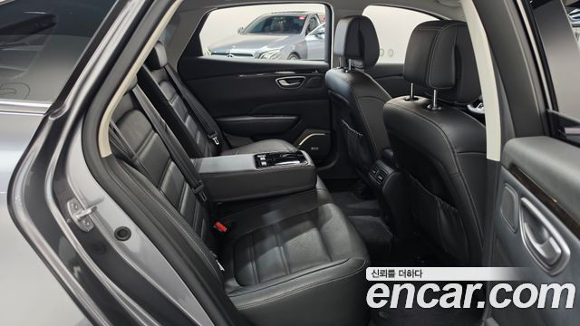 Renault Korea SM6 2016 — photo 17