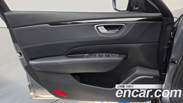Renault Korea SM6 2016 — photo 14