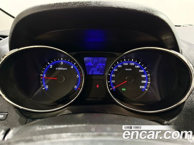 Hyundai Tucson 2012 — photo 5