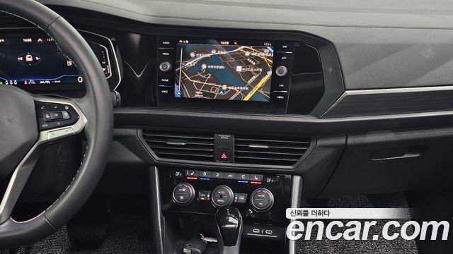 Volkswagen Jetta 2024 — photo 20