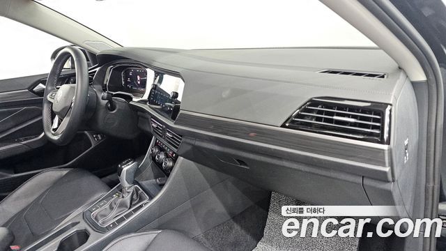 Volkswagen Jetta 2024 — photo 28