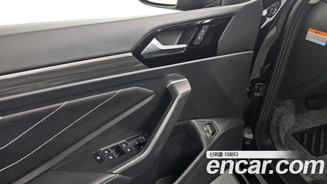 Volkswagen Jetta 2024 — photo 29